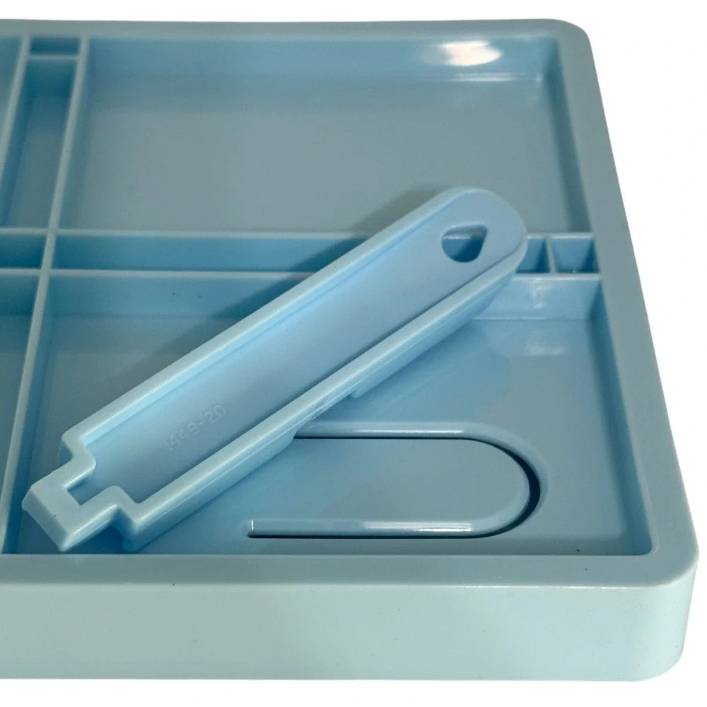 Vintage Tupperware 1600-1 Collage Picture Frame Blue Clear Cover 7x5 Plastic